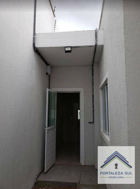 Casa à venda com 3 quartos, 100m² - Foto 12