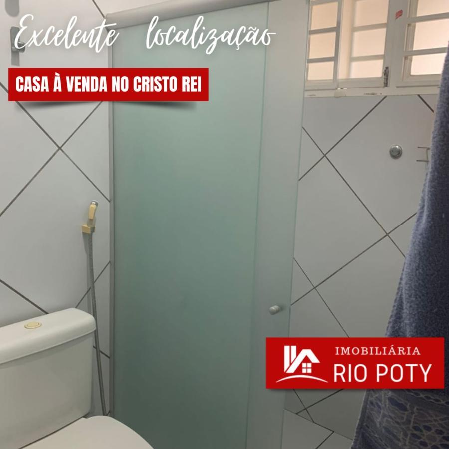 Casa à venda com 4 quartos, 260m² - Foto 16