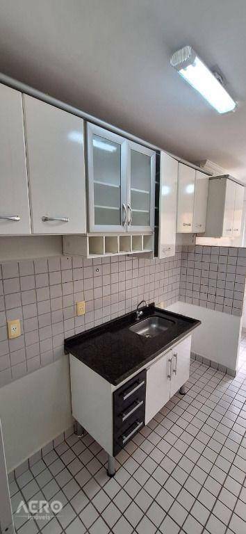 Apartamento para alugar com 2 quartos, 52m² - Foto 11