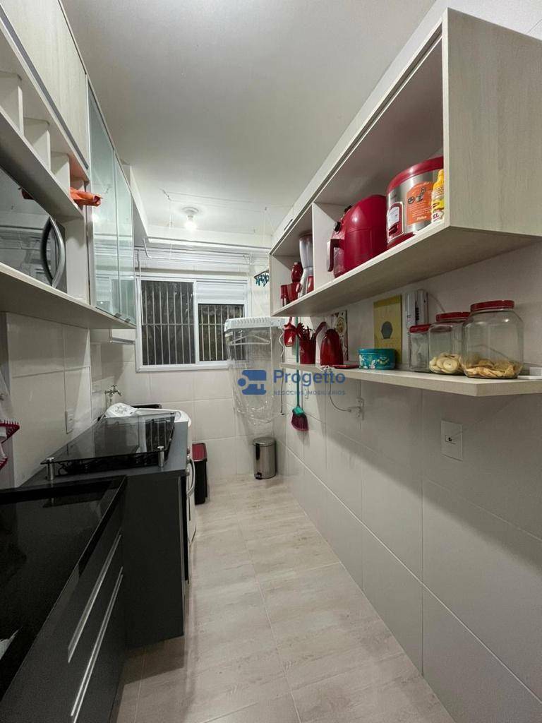 Apartamento à venda com 2 quartos, 48m² - Foto 2