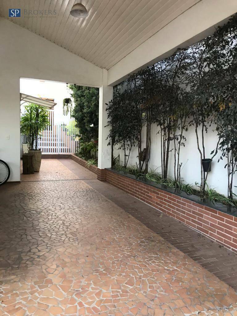 Casa de Condomínio à venda com 4 quartos, 400m² - Foto 22