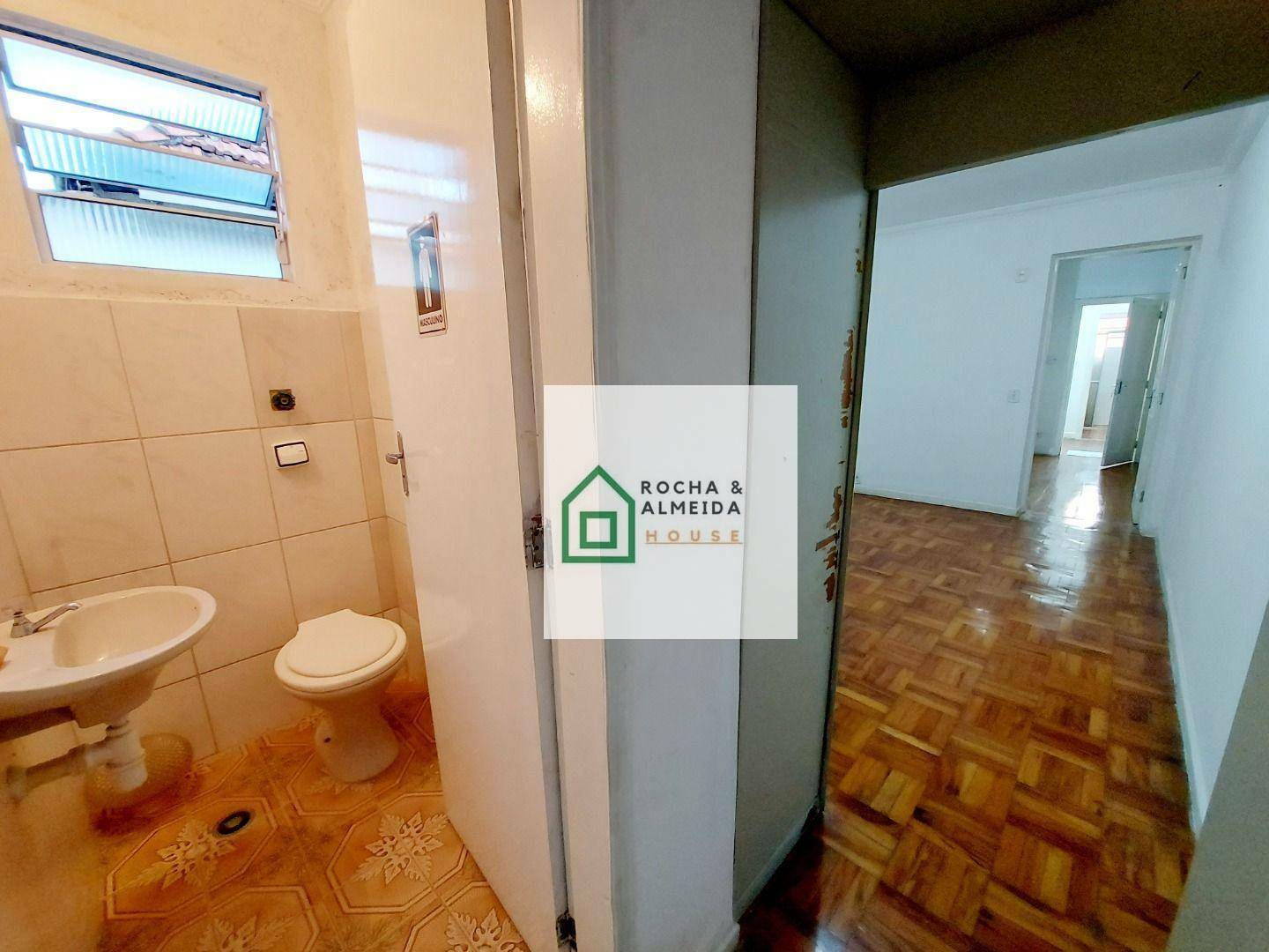 Casa para alugar com 4 quartos, 160m² - Foto 40