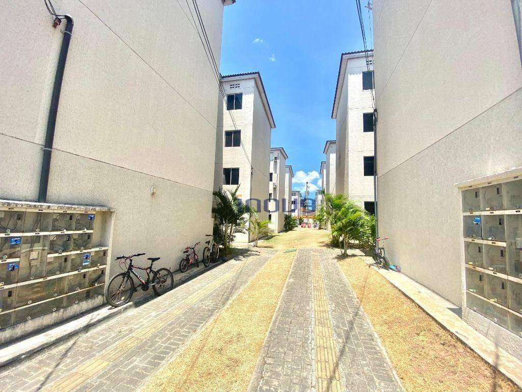 Apartamento à venda com 2 quartos, 44m² - Foto 12