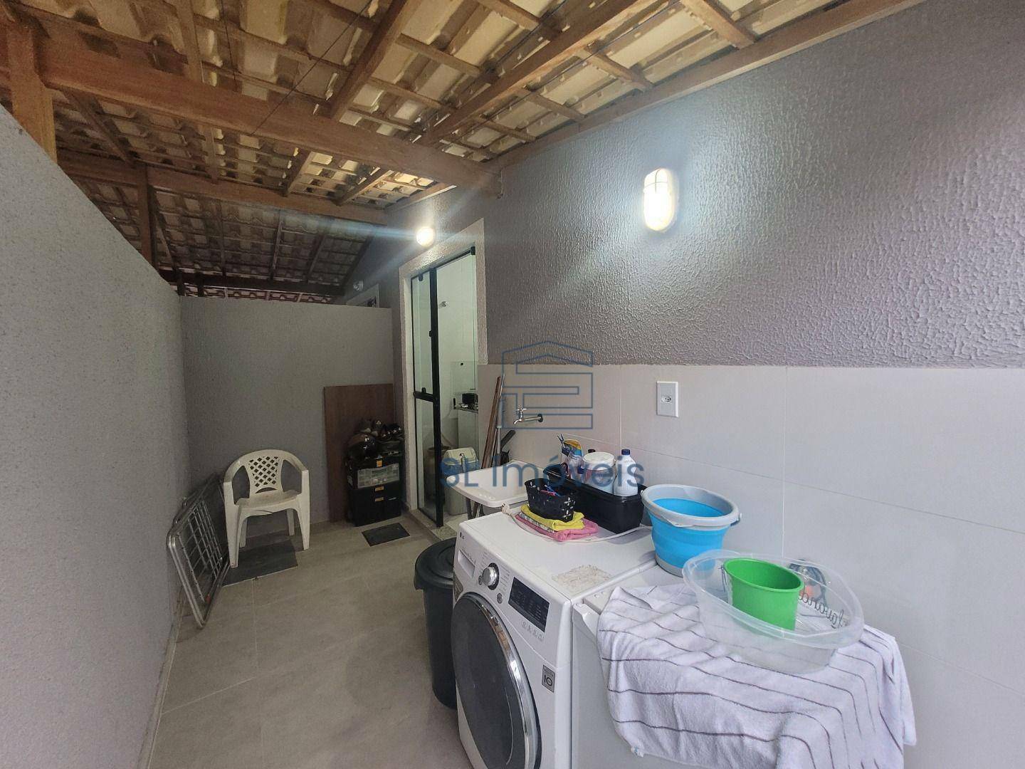 Casa à venda com 2 quartos, 50m² - Foto 15