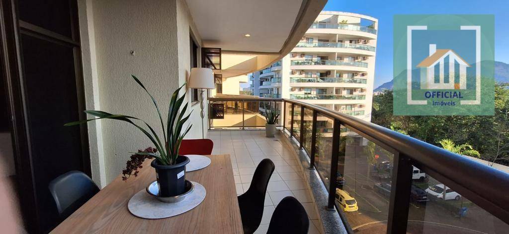 Apartamento à venda com 2 quartos, 78m² - Foto 4