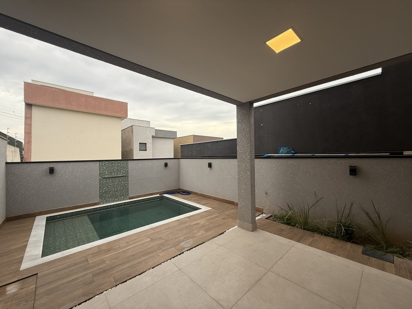 Casa à venda com 3 quartos, 140m² - Foto 11