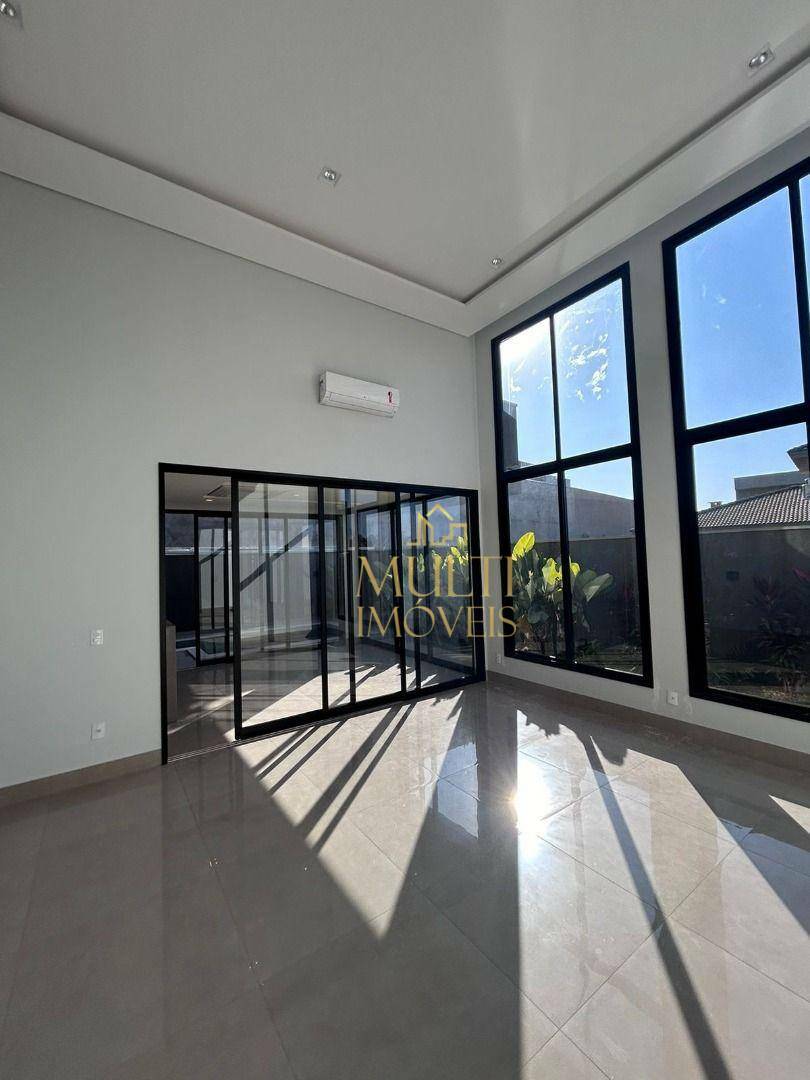 Casa de Condomínio à venda com 3 quartos, 244m² - Foto 4