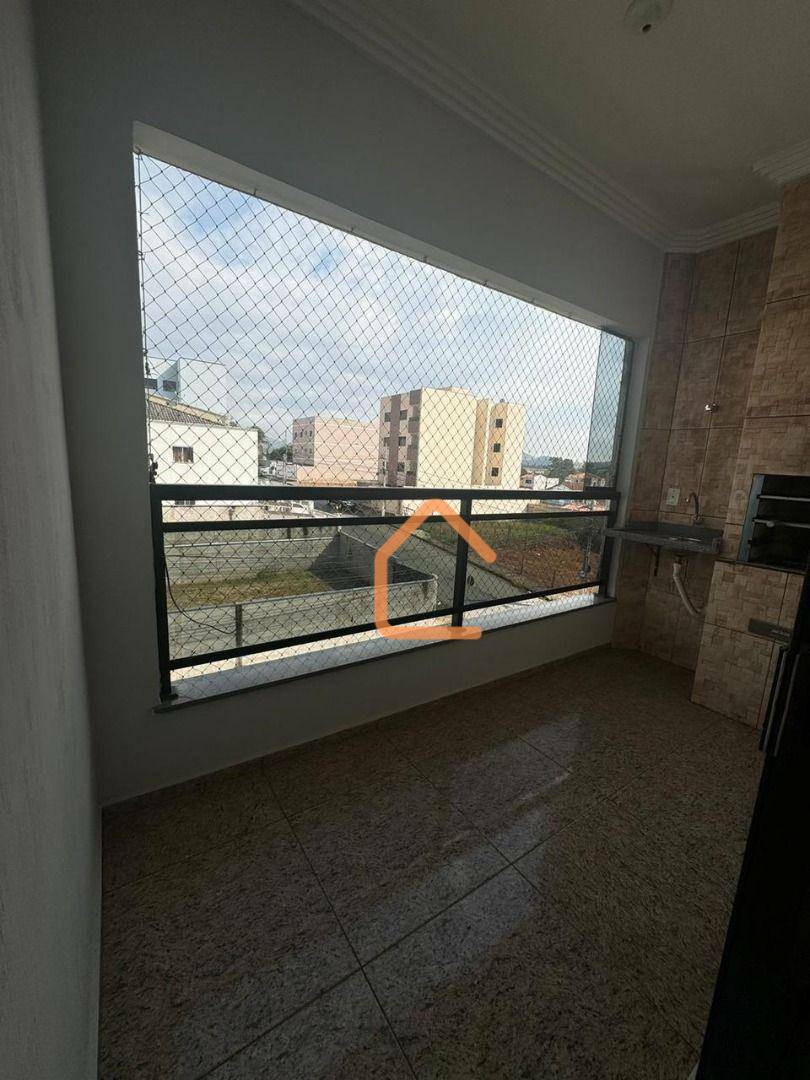 Apartamento à venda com 2 quartos, 75m² - Foto 4