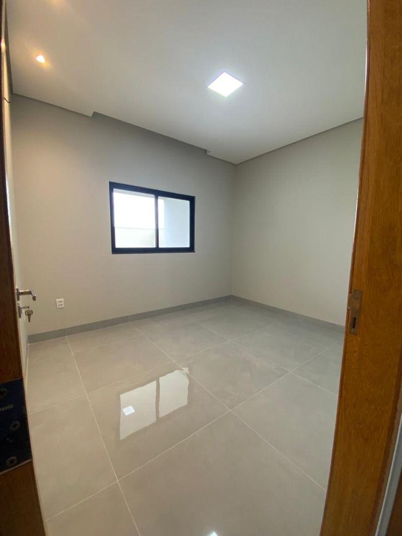 Casa à venda com 2 quartos, 131m² - Foto 5