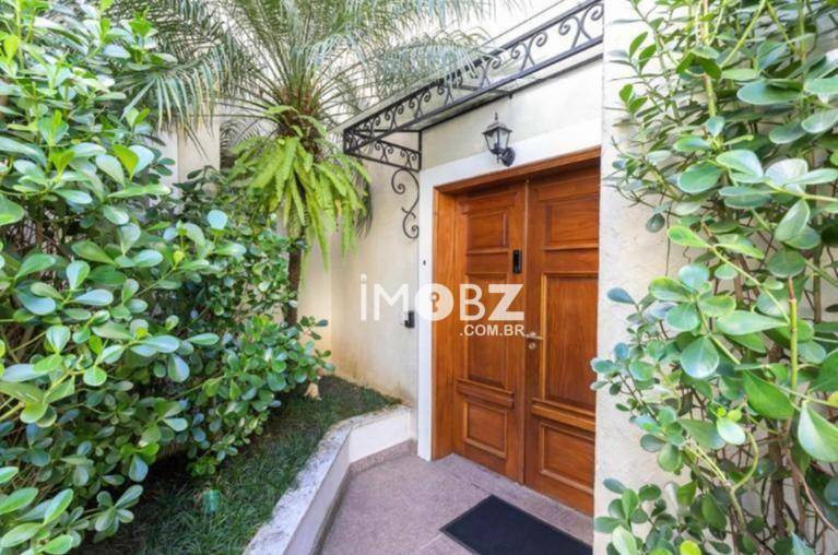 Casa de Condomínio à venda com 5 quartos, 550m² - Foto 4