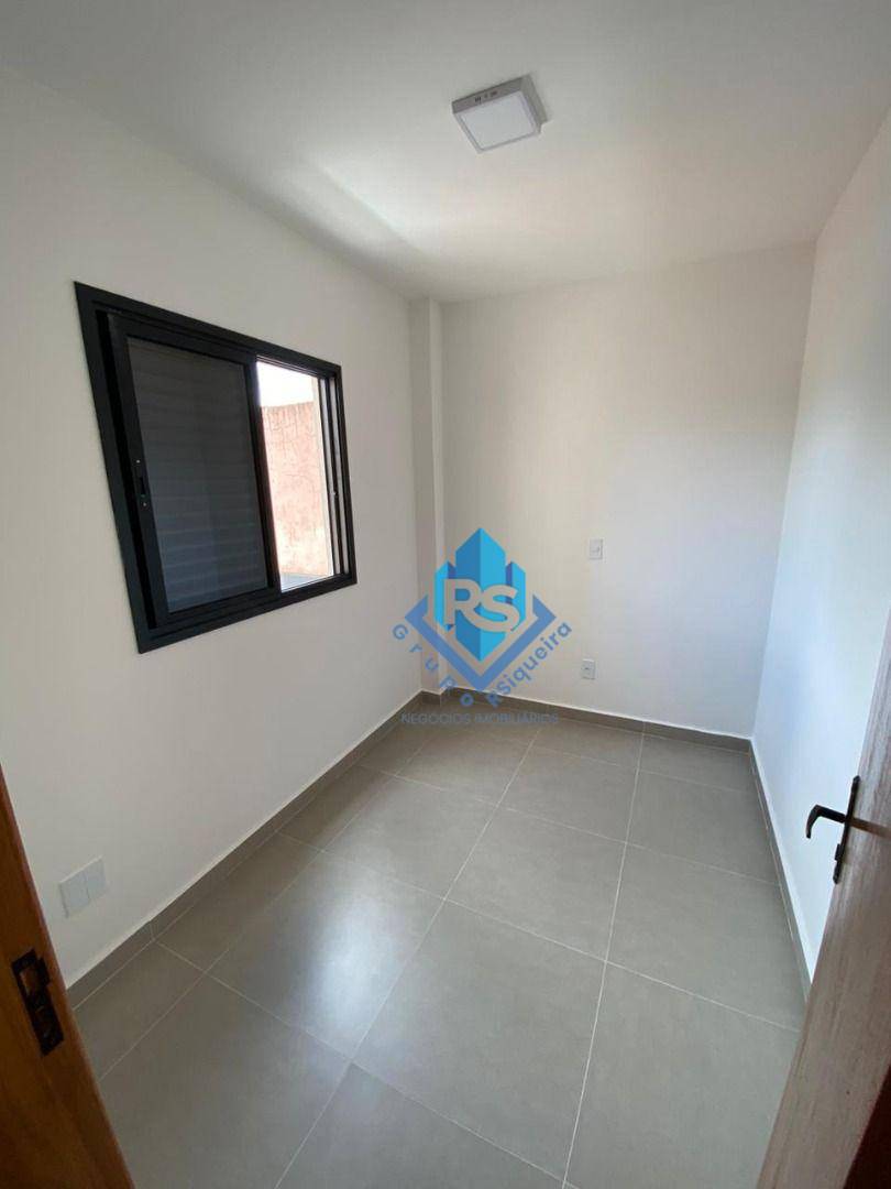 Apartamento à venda com 2 quartos, 44m² - Foto 12