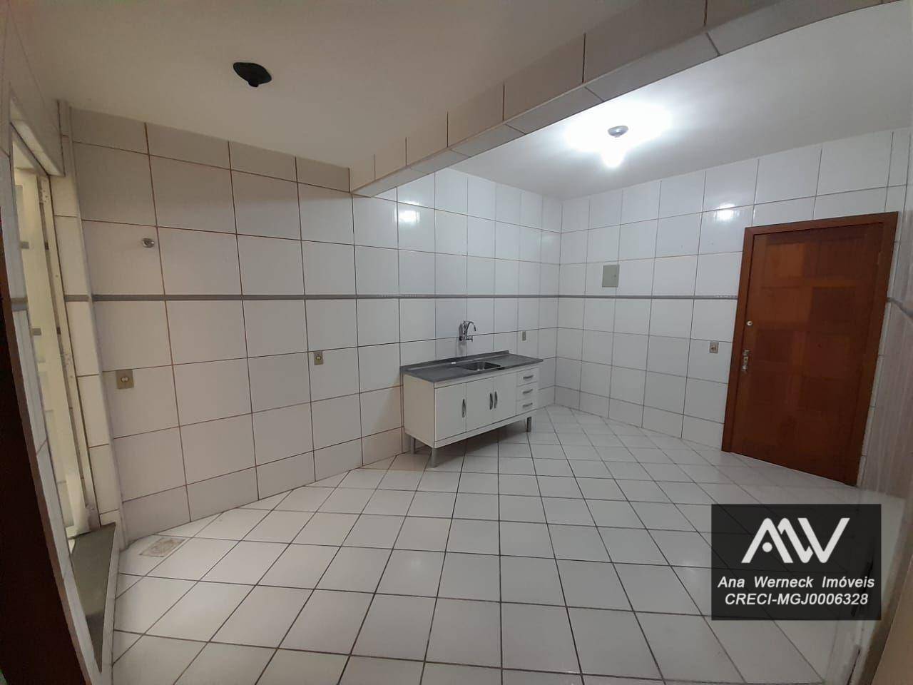 Apartamento à venda com 2 quartos, 67m² - Foto 11