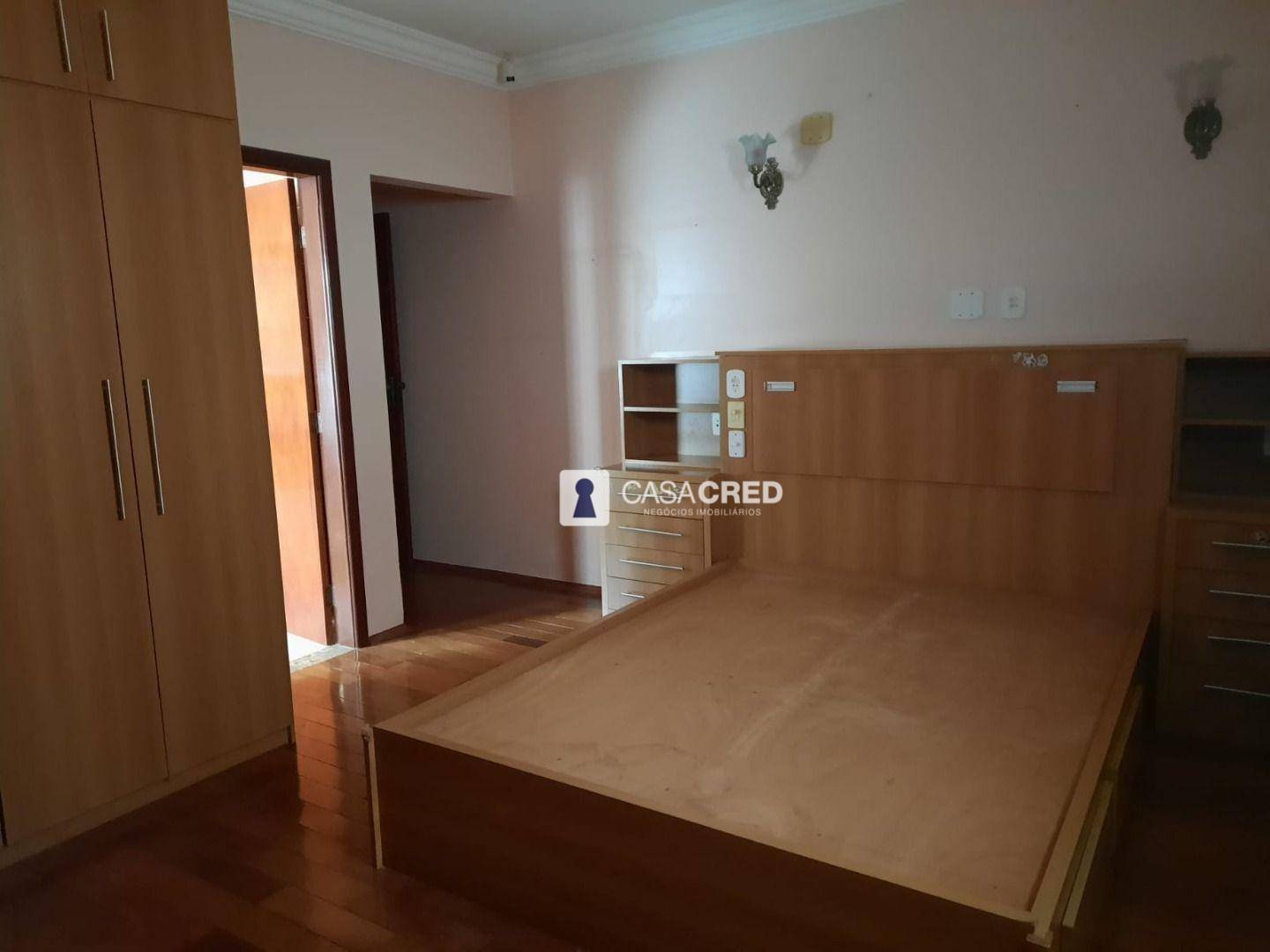 Casa à venda com 3 quartos, 260m² - Foto 7