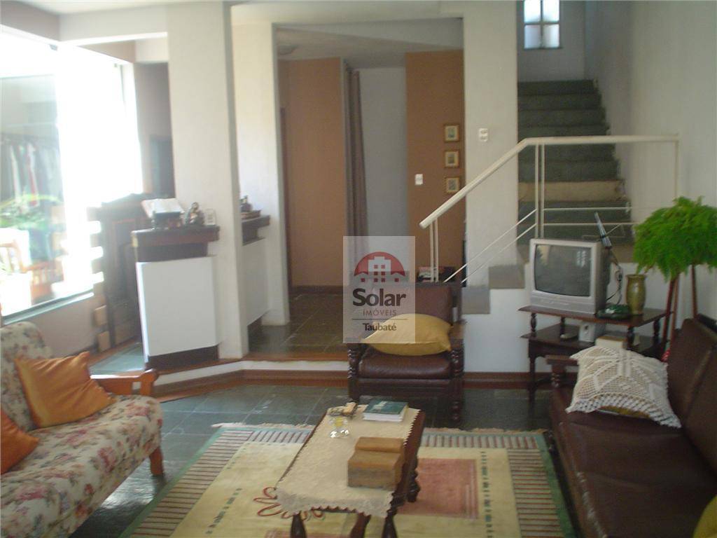 Casa à venda com 3 quartos, 300m² - Foto 17