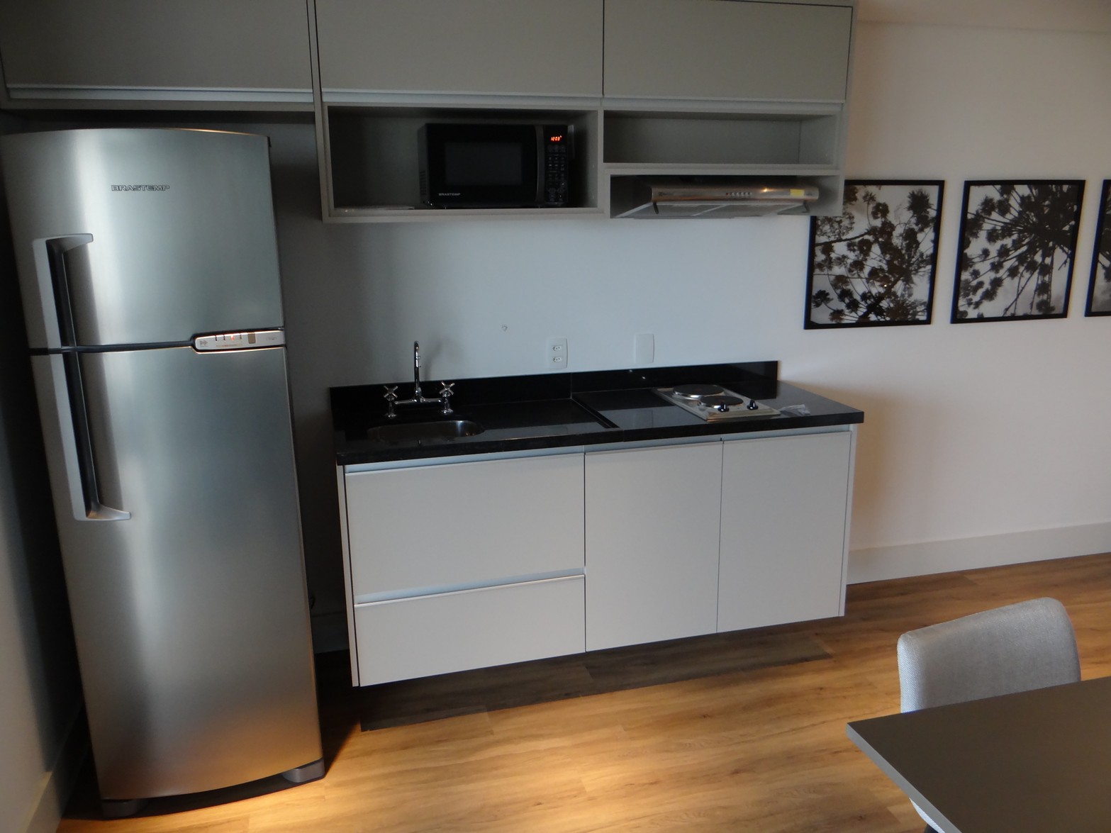 Apartamento à venda com 1 quarto, 61m² - Foto 6