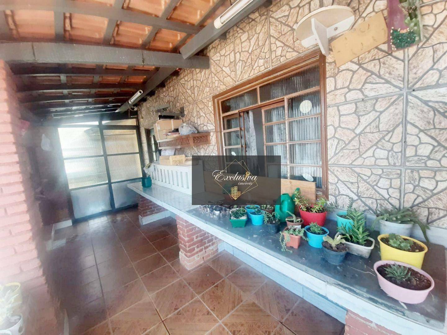 Casa à venda com 6 quartos, 145m² - Foto 6