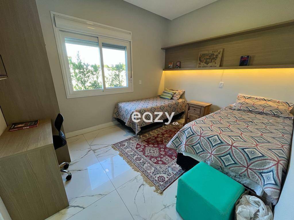 Casa de Condomínio à venda com 4 quartos, 220m² - Foto 27