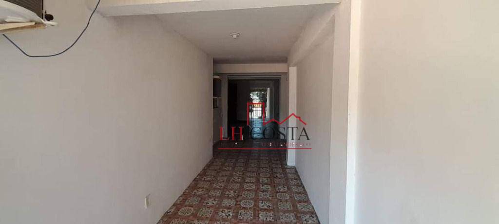 Casa à venda com 6 quartos, 380m² - Foto 26