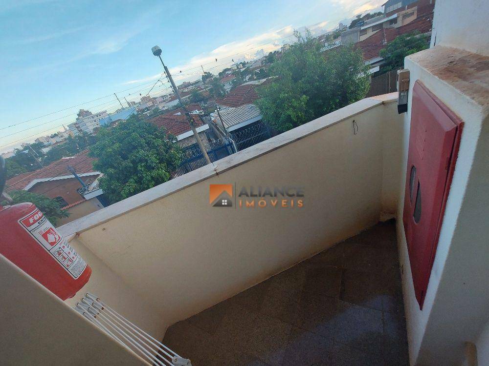 Apartamento à venda com 2 quartos, 40m² - Foto 14