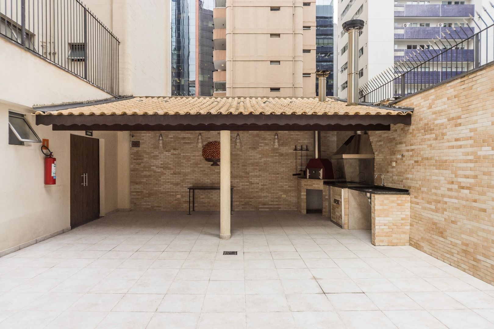 Apartamento à venda com 2 quartos, 61m² - Foto 6