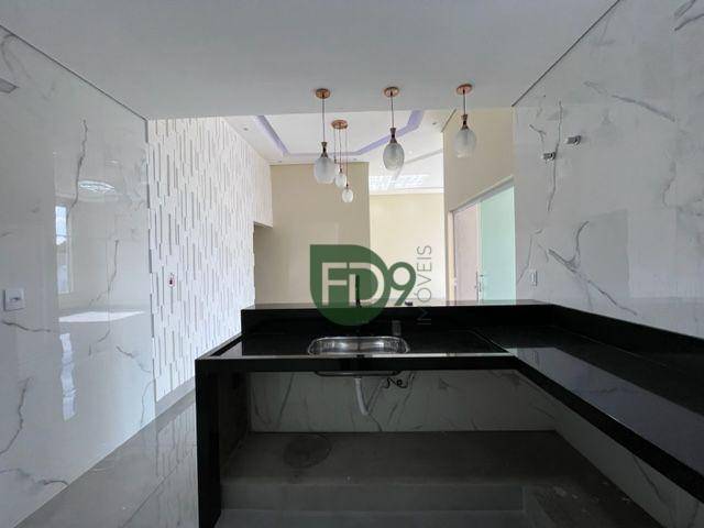 Casa de Condomínio à venda com 3 quartos, 220m² - Foto 19