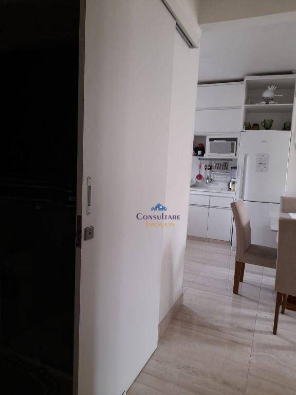 Apartamento à venda com 2 quartos, 80m² - Foto 4