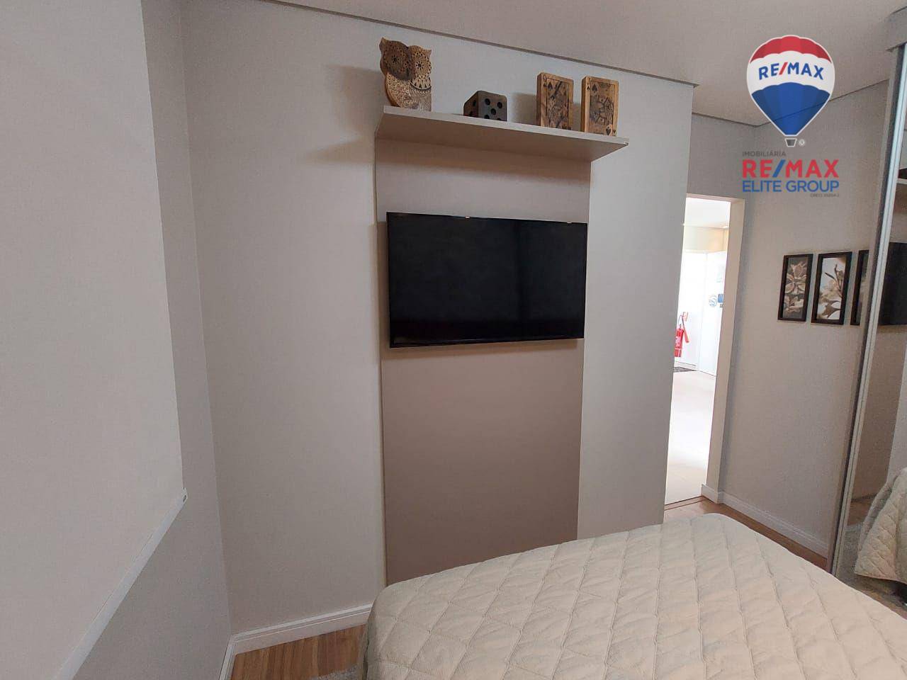 Apartamento à venda com 2 quartos, 45m² - Foto 9