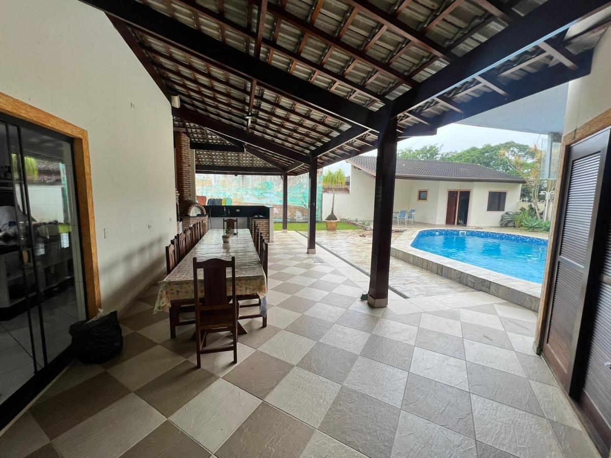 Casa de Condomínio à venda com 5 quartos, 300m² - Foto 12