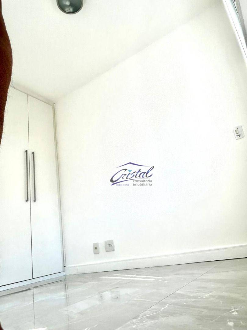 Apartamento à venda e aluguel com 2 quartos, 64m² - Foto 11