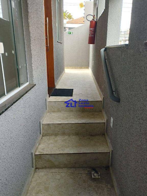 Sobrado para alugar com 2 quartos, 60m² - Foto 6