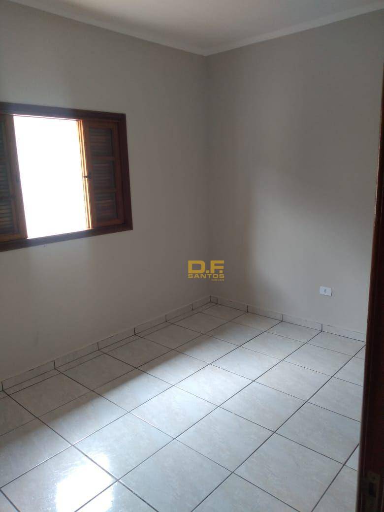 Casa à venda com 2 quartos, 47m² - Foto 10