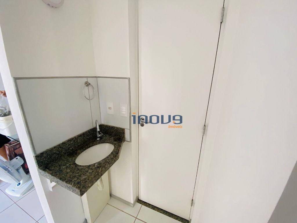 Apartamento para alugar com 2 quartos, 50m² - Foto 15