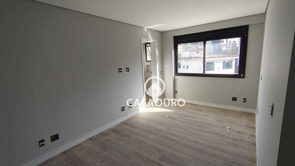 Apartamento à venda com 4 quartos, 125m² - Foto 11