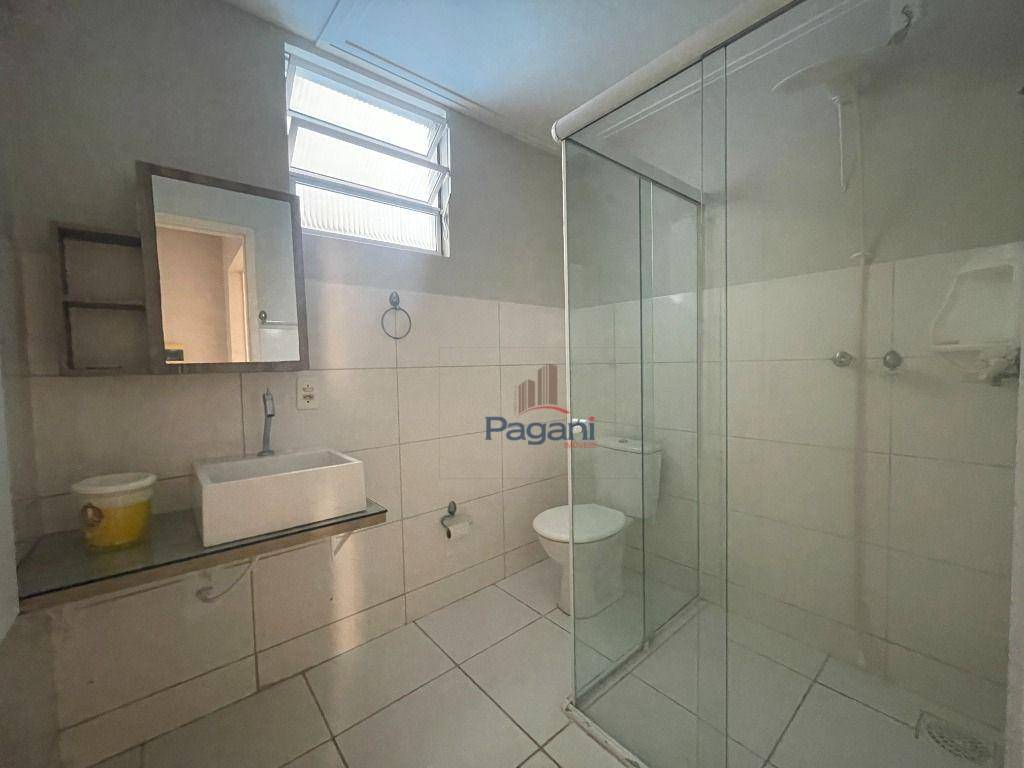 Apartamento para alugar com 2 quartos, 47m² - Foto 12