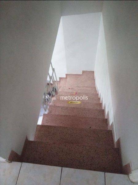 Sobrado à venda com 2 quartos, 150m² - Foto 4