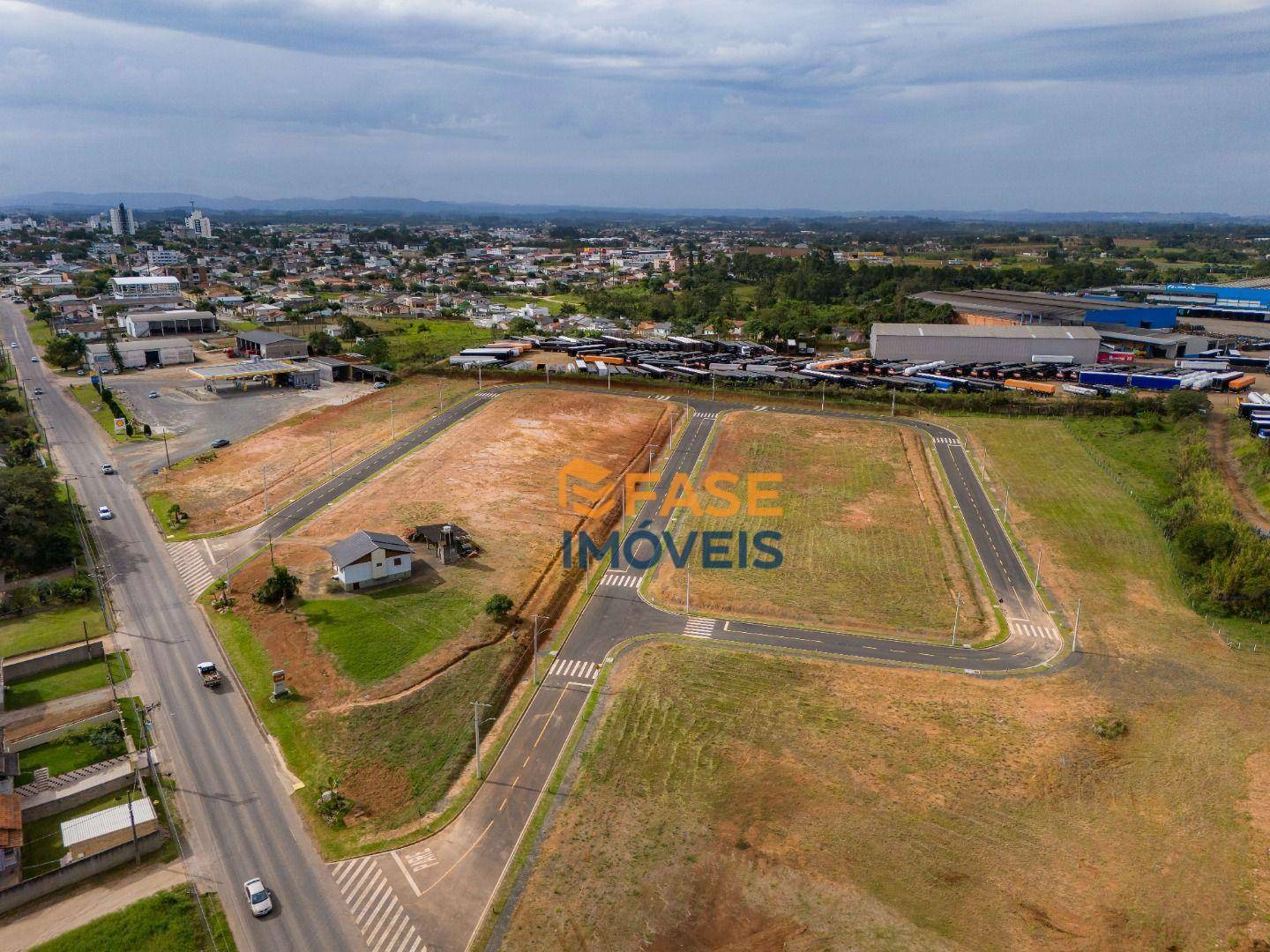 Loteamento e Condomínio, 360 m² - Foto 2