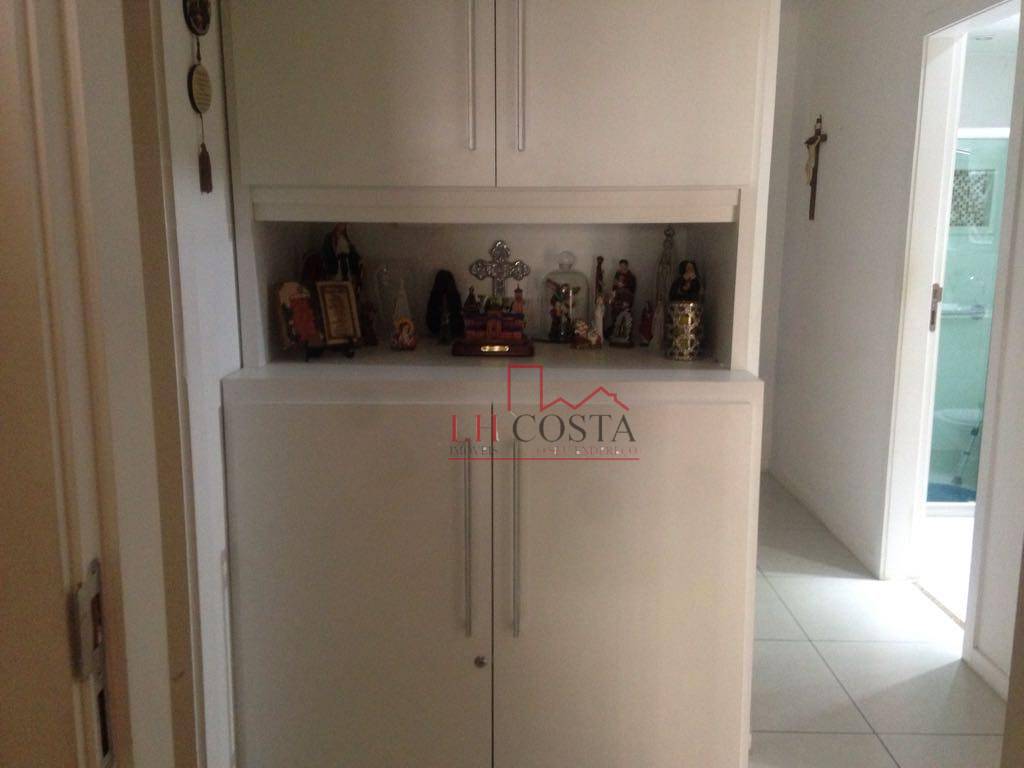 Apartamento à venda com 4 quartos, 140m² - Foto 23