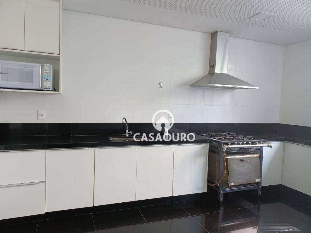 Apartamento à venda com 4 quartos, 217m² - Foto 31