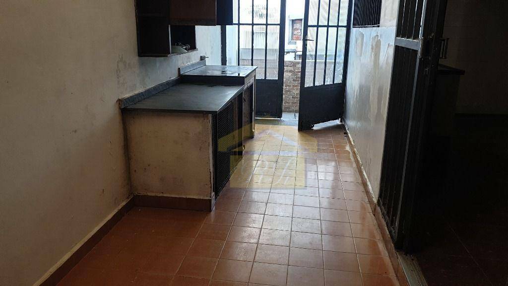 Sobrado à venda e aluguel com 3 quartos, 179m² - Foto 36