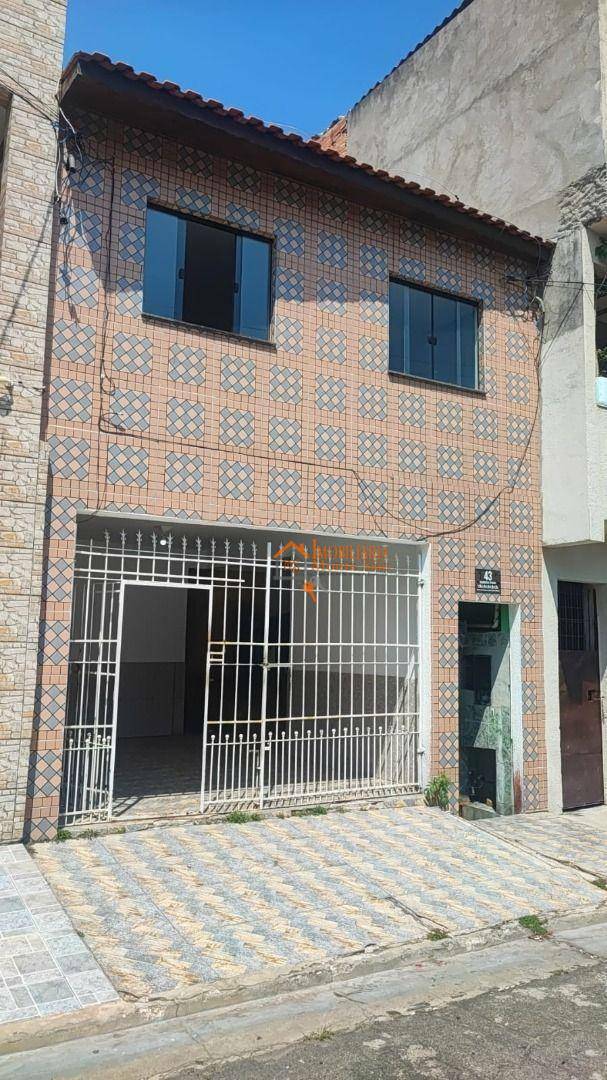 Sobrado à venda com 3 quartos, 300m² - Foto 3