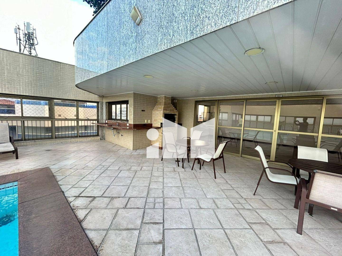 Apartamento à venda com 4 quartos, 250m² - Foto 23