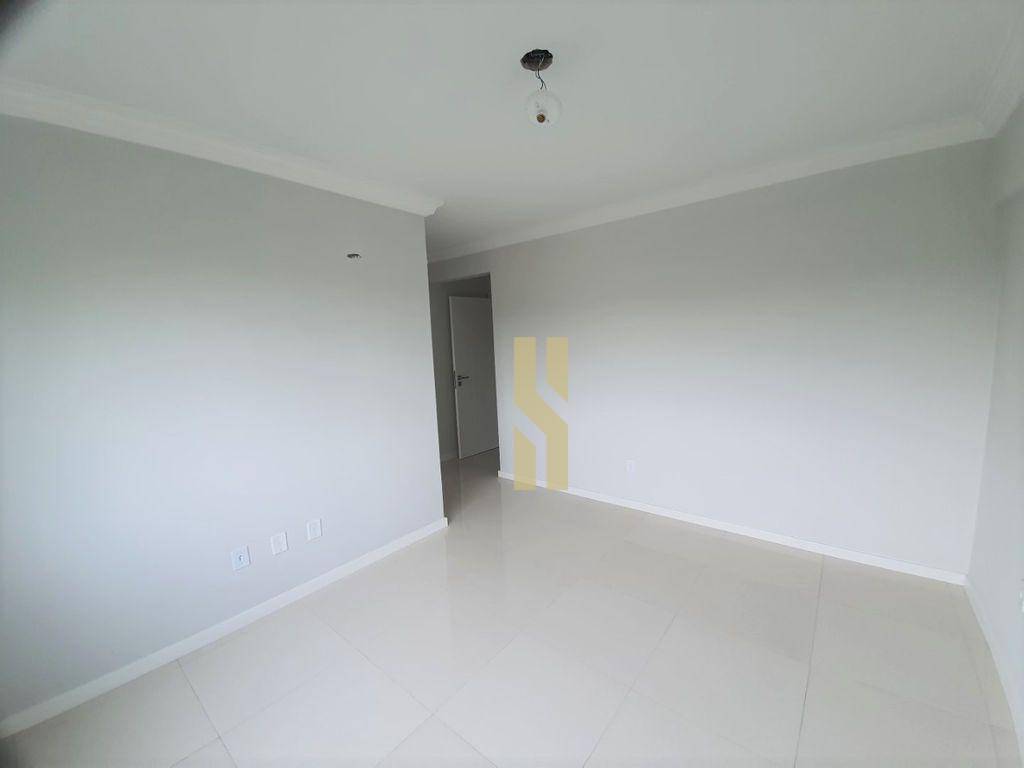 Apartamento à venda com 3 quartos, 118m² - Foto 12