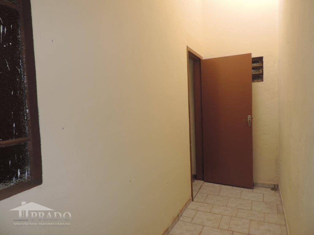 Casa à venda com 3 quartos, 200m² - Foto 31