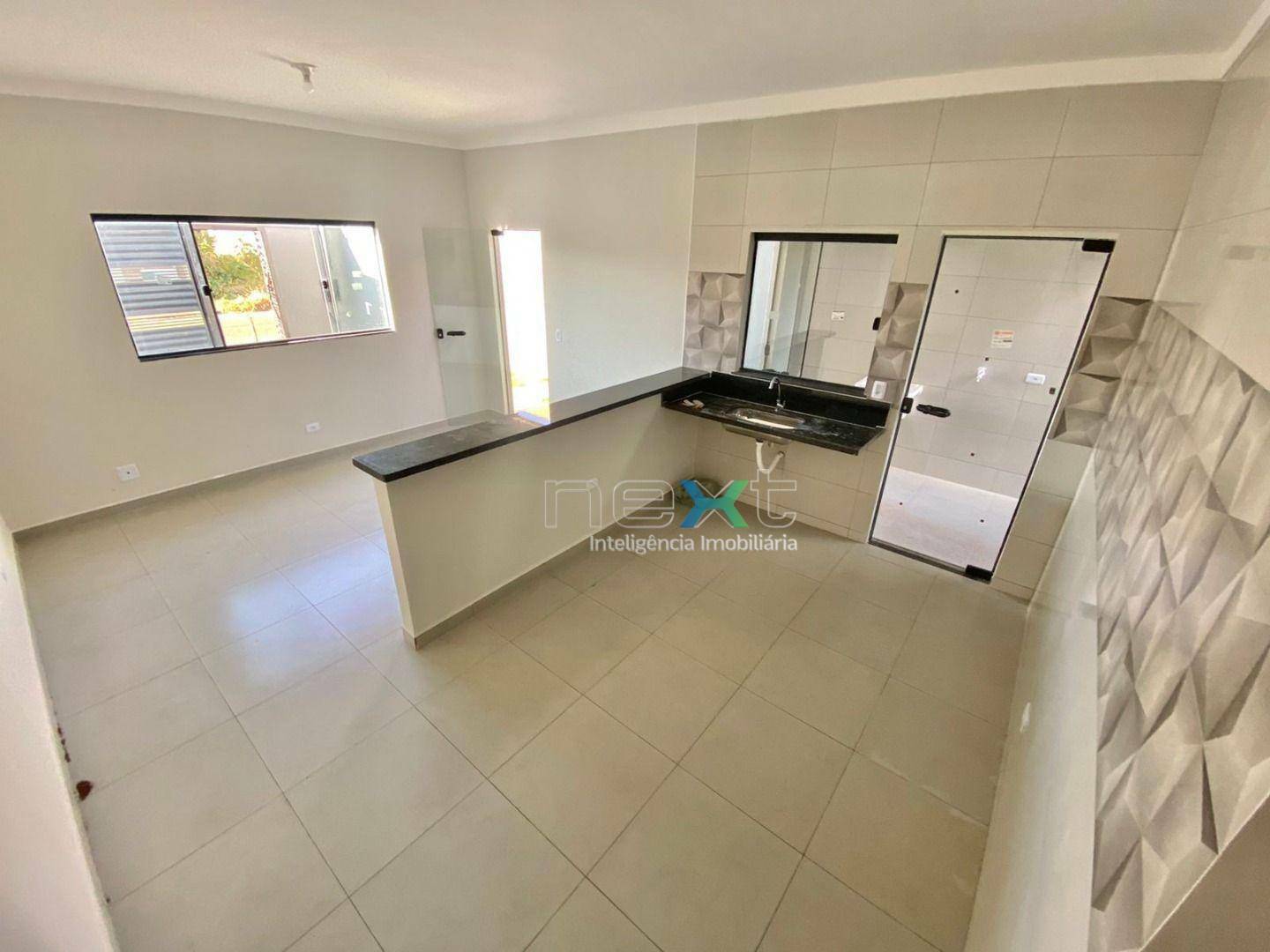 Casa à venda com 2 quartos, 77m² - Foto 3