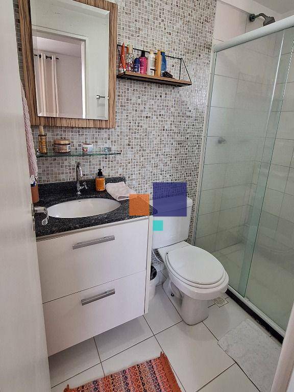 Apartamento à venda com 3 quartos, 79m² - Foto 8