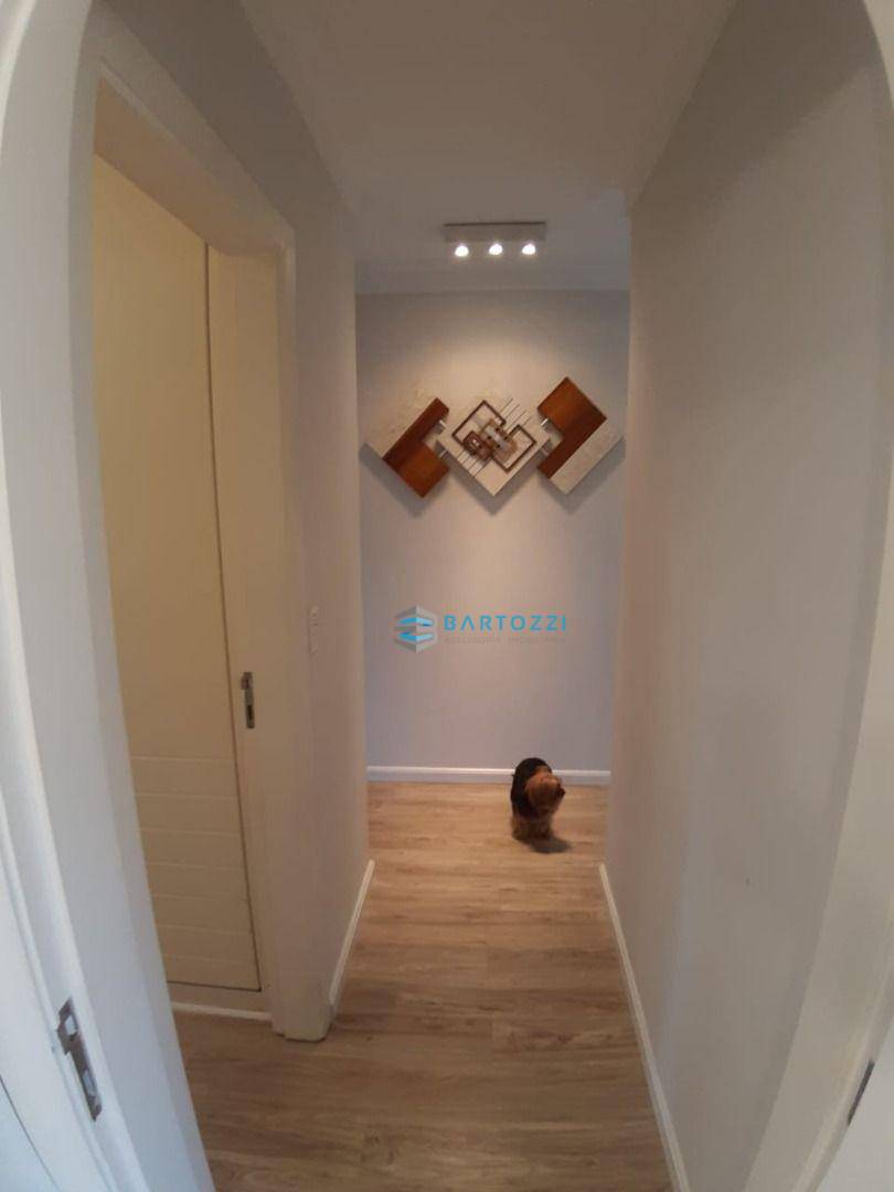 Apartamento à venda com 3 quartos, 210m² - Foto 11