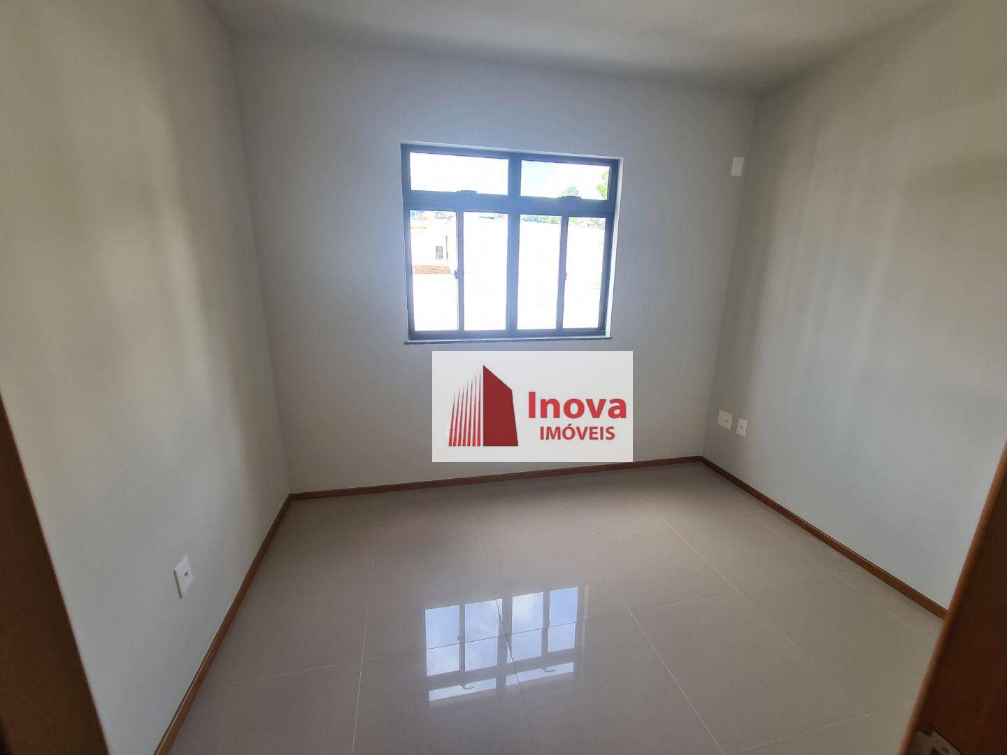 Apartamento à venda com 2 quartos, 75m² - Foto 8