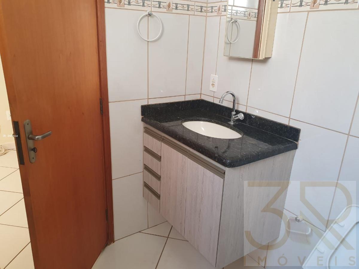 Casa à venda com 3 quartos, 149m² - Foto 4