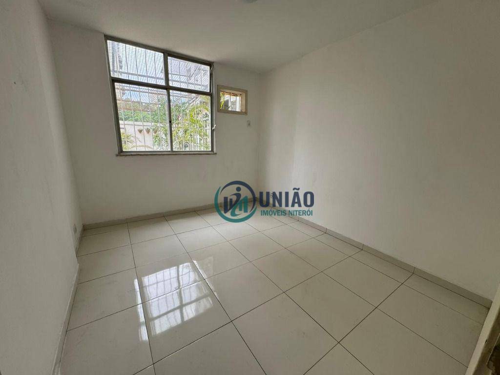 Apartamento à venda com 2 quartos, 140m² - Foto 12