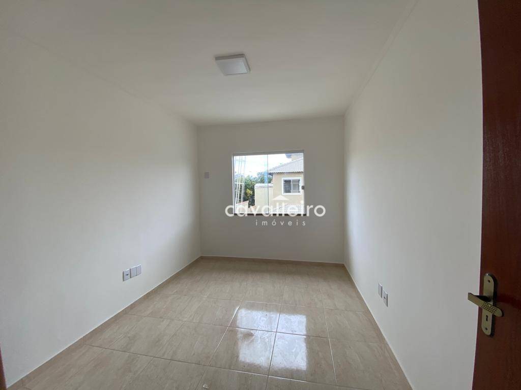 Casa à venda com 2 quartos, 73m² - Foto 11